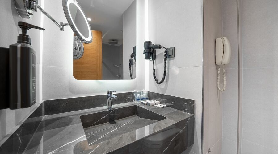 Miratus Otel 2026
