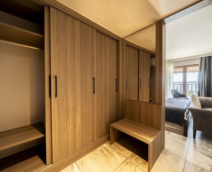 Miratus Otel 2026