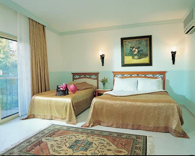 PAPILLON  BELVIL HOTEL