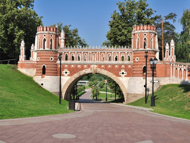 Beyaz Geceler, Vizesiz St. Petersburg, Moskova Turları