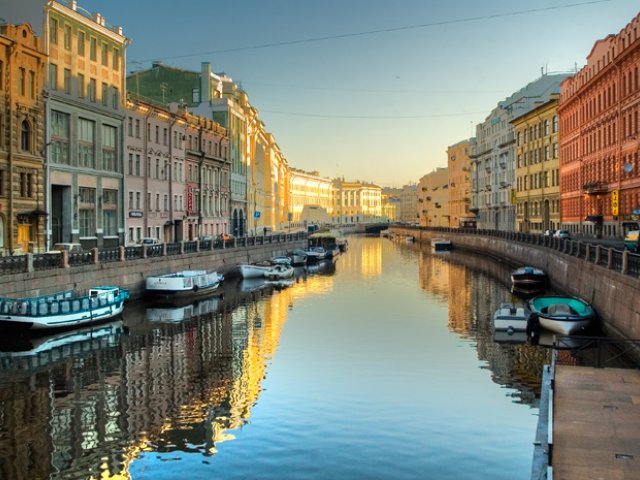 Beyaz Geceler, Vizesiz St. Petersburg, Moskova Turları