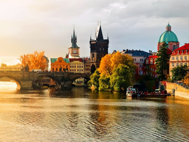 Berlin & Prag Turu